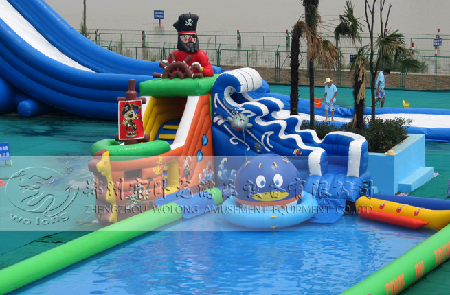 海盜船長嬉水樂園 兒童夏季趣味嬉水滑梯充氣水池